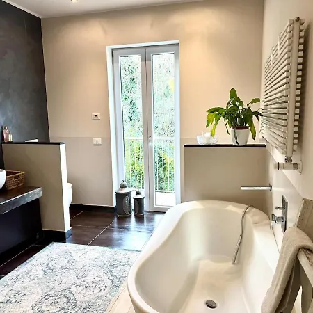 Villa In Thermal Zone Rom