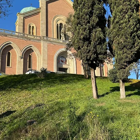 Villa In Thermal Zone Rom
